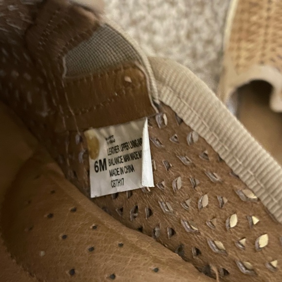 Sofft Somers II Slip on Shoes Metallic Gold Women’s Size 6 - Picture 5 of 5